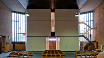 Binnenzicht Blaisantkerk