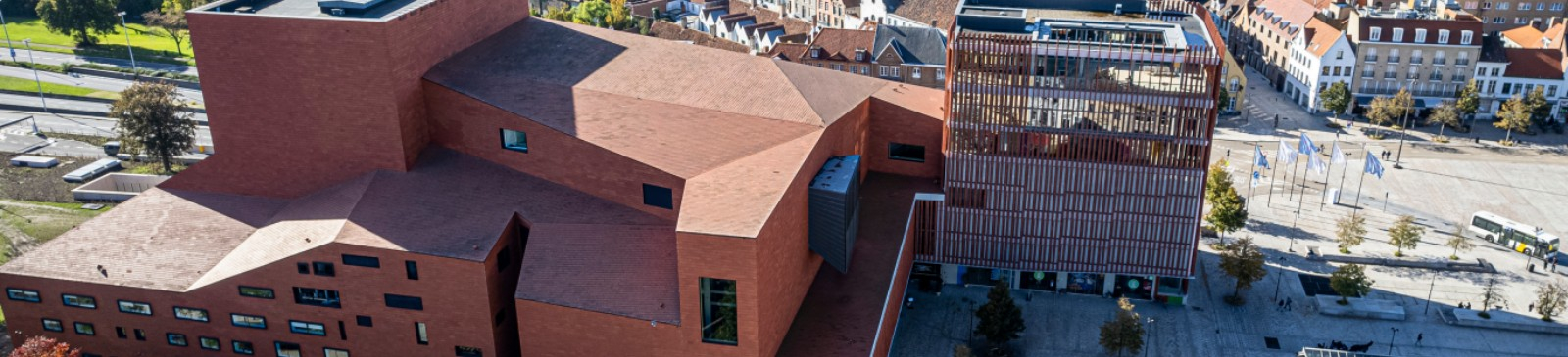 Concertgebouw Brugge vanuit de lucht